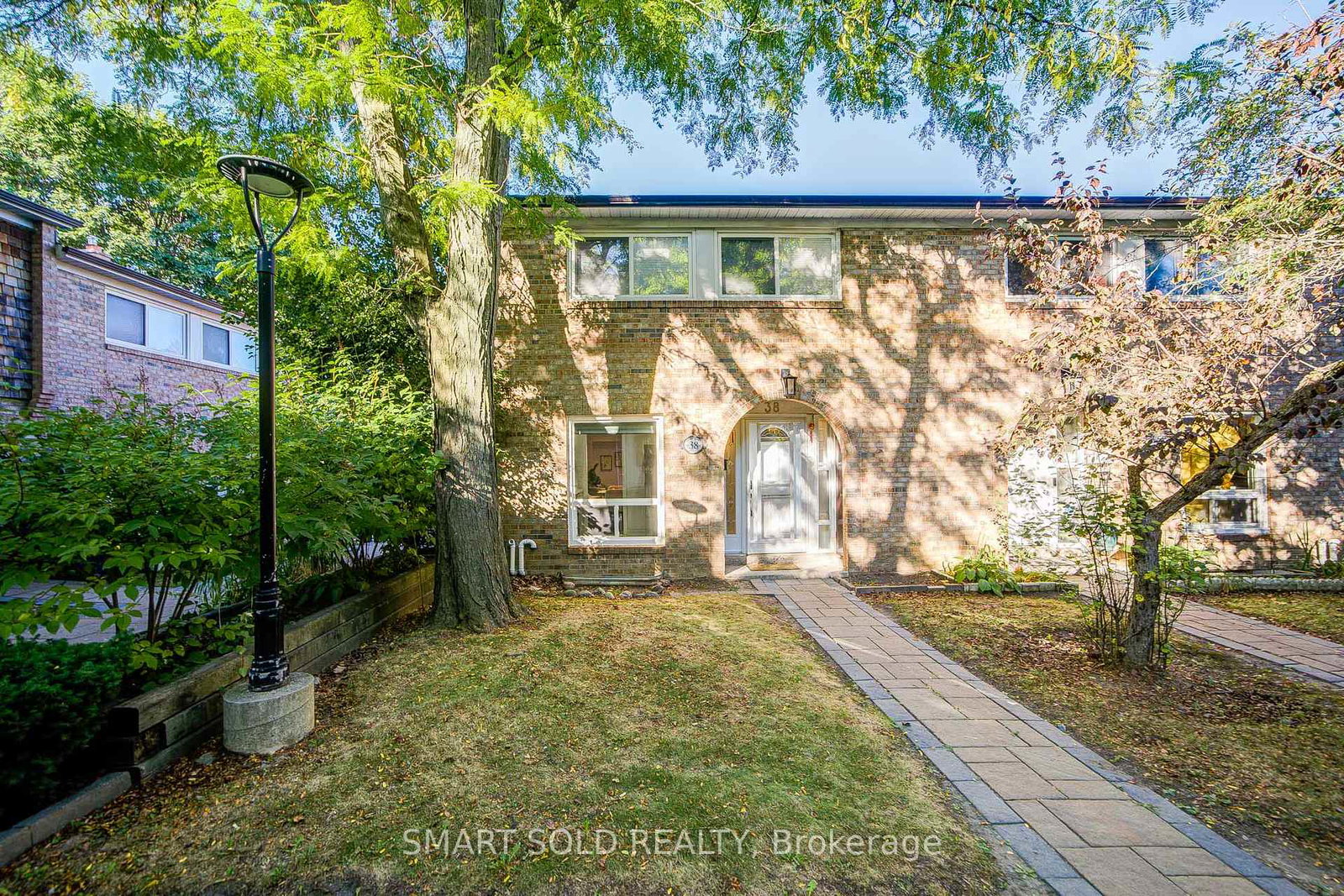 1-wootten-way-s-markham-ontario-n12379492