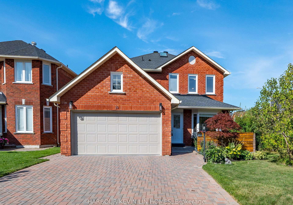 39-kew-gardens-richmond-hill-ontario-n12379554