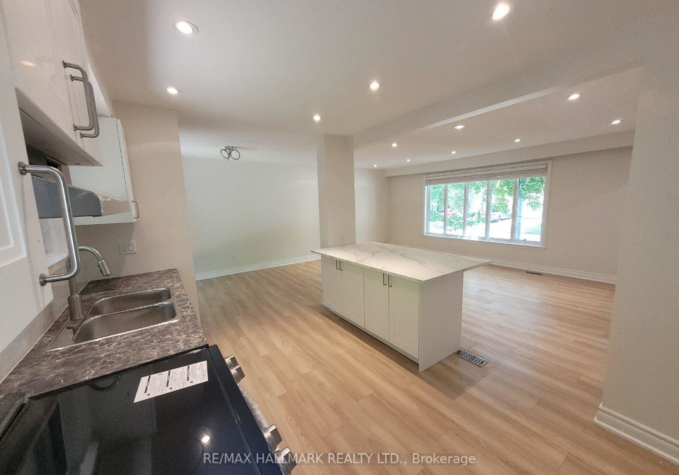 32-hill-drive-aurora-ontario-n12379597