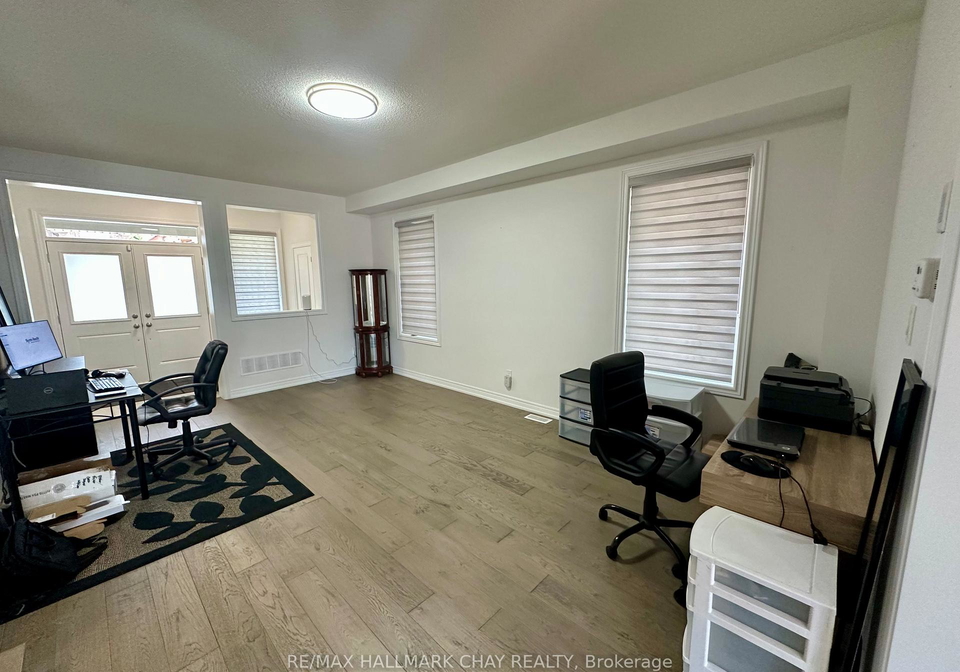 4-wakefield-boulevard-essa-ontario-n12379606