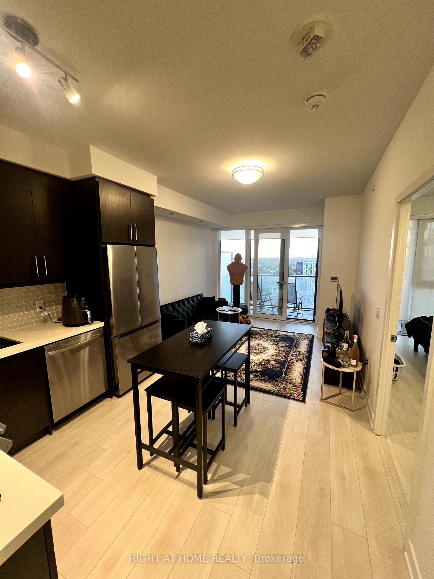 105-oneida-crescent-richmond-hill-ontario-n12380408