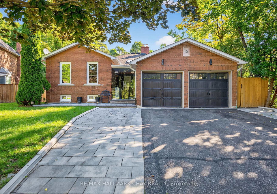 10-tribblings-crescent-aurora-ontario-n12381259