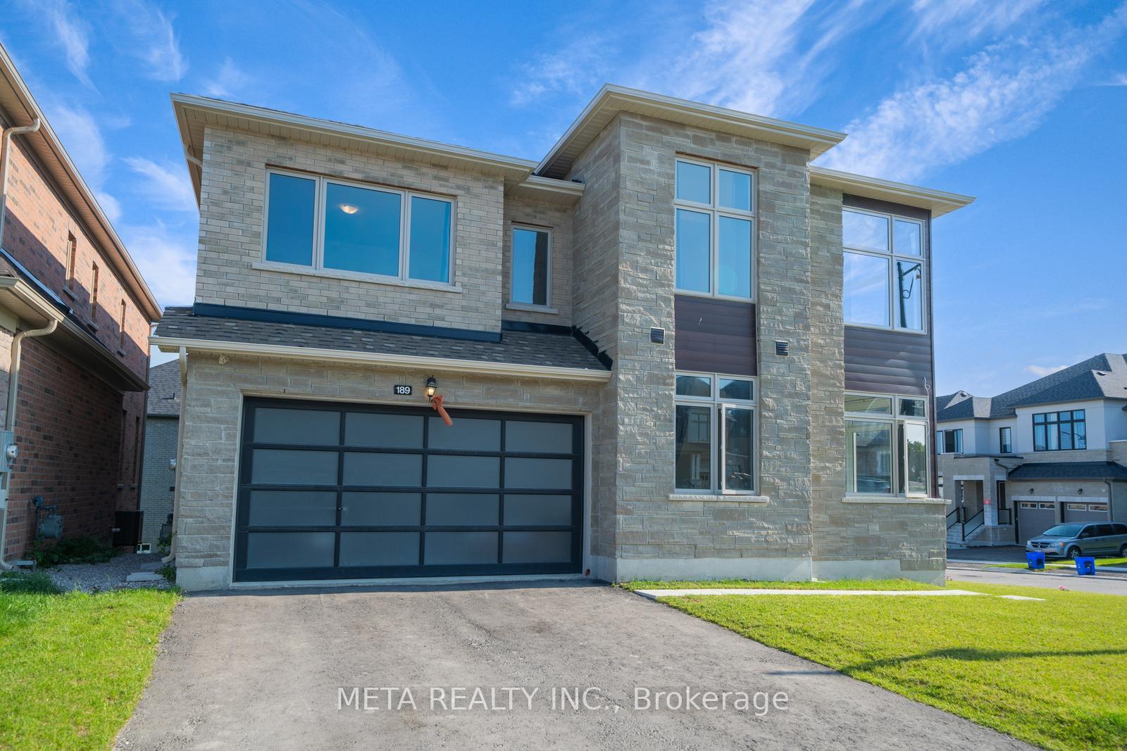 189-thompson-drive-east-gwillimbury-ontario-n12381851