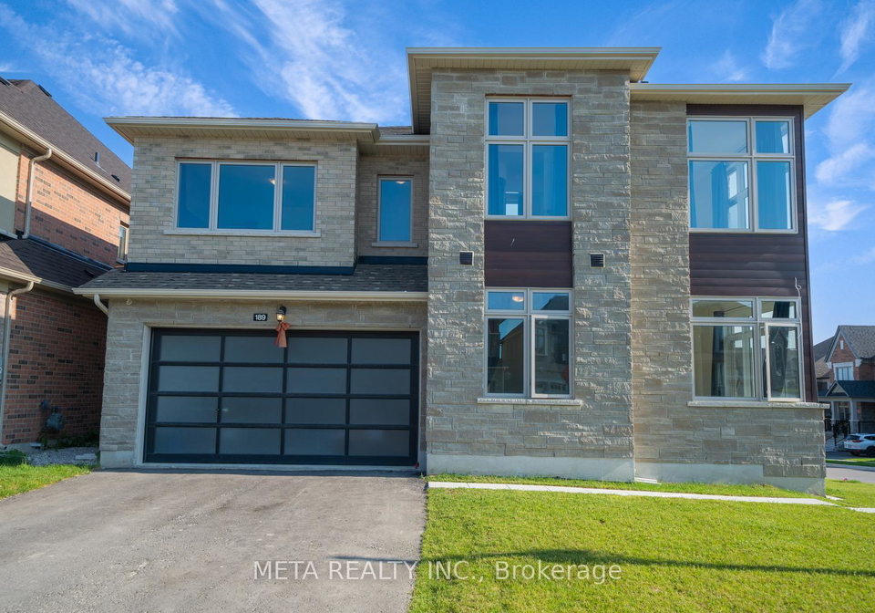 189-thompson-drive-east-gwillimbury-ontario-n12381851