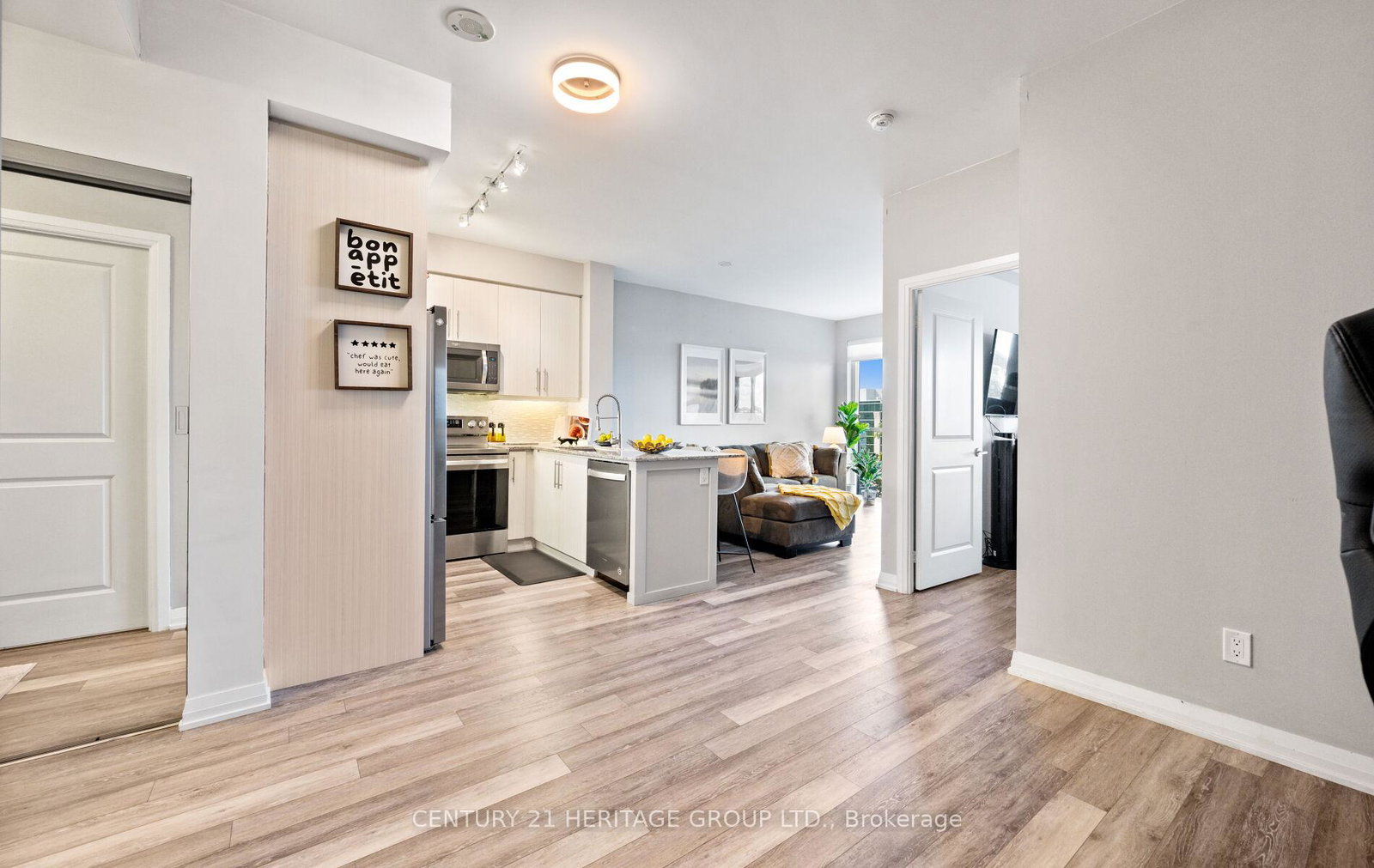 65-oneida-crescent-richmond-hill-ontario-n12382083