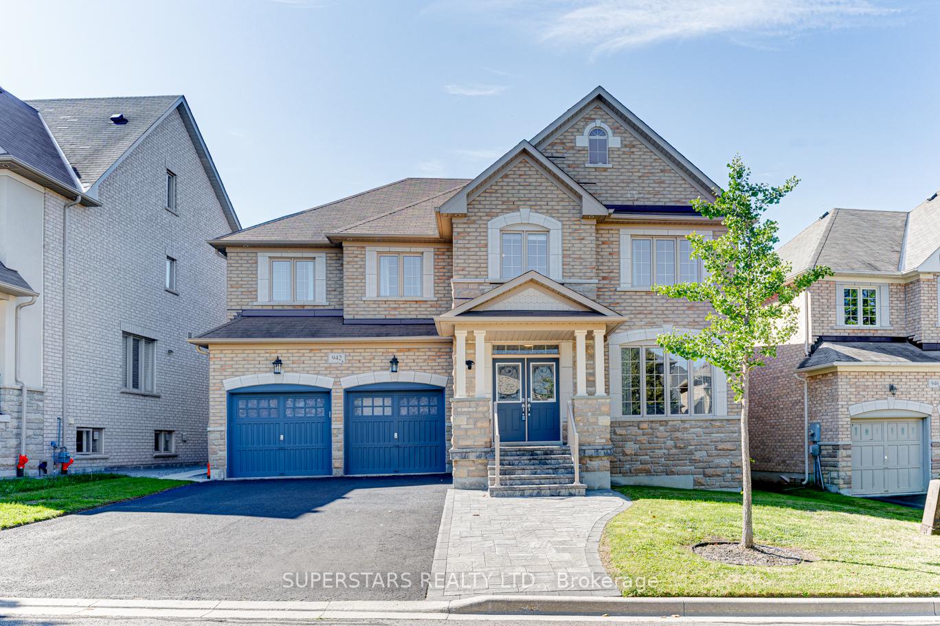 942-ernest-cousins-circle-newmarket-ontario-n12382942