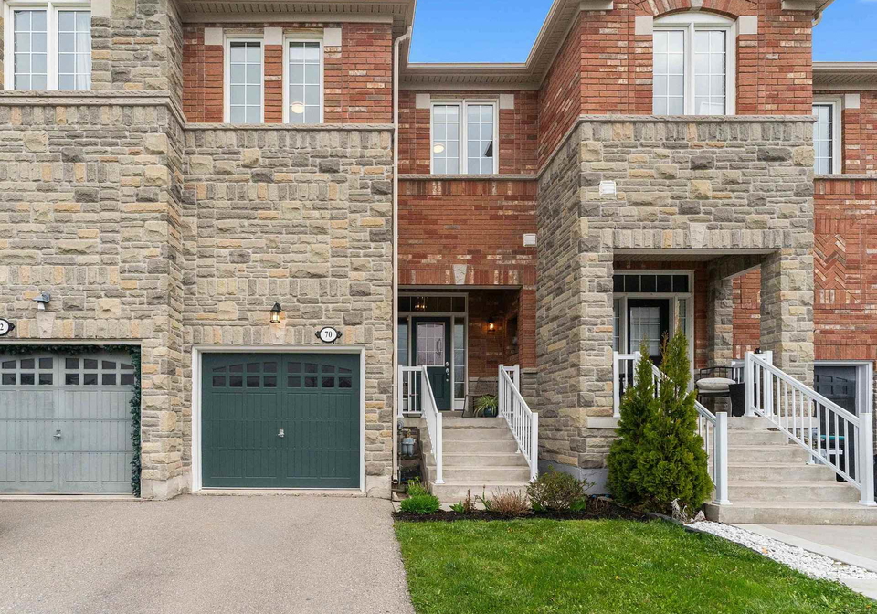 70-mccann-crescent-bradford-west-gwillimbury-ontario-n12383339