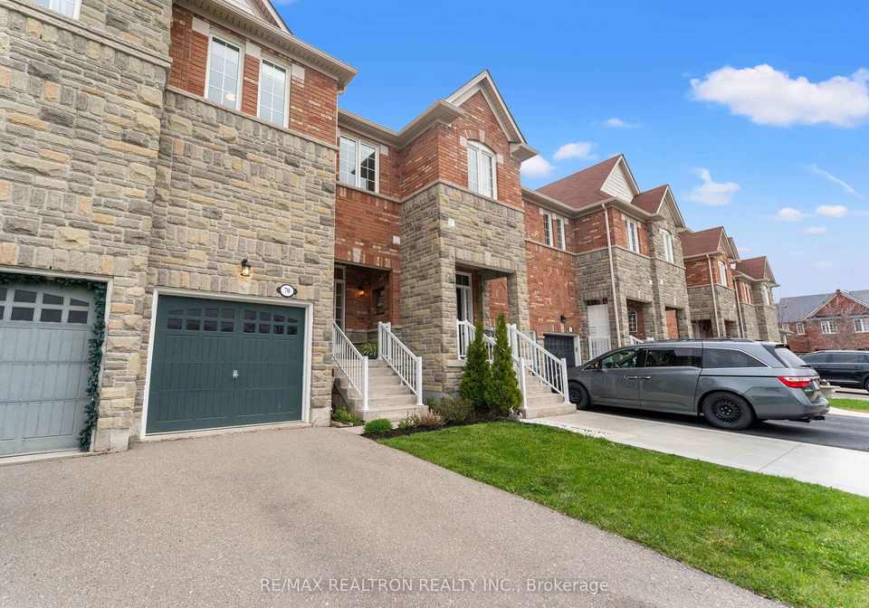 70-mccann-crescent-bradford-west-gwillimbury-ontario-n12383339