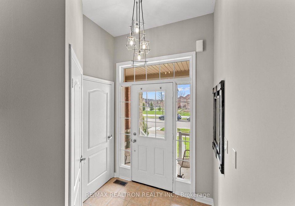 70-mccann-crescent-bradford-west-gwillimbury-ontario-n12383339