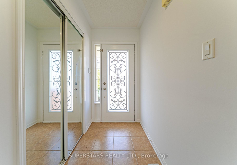 66-fernglen-crescent-whitchurch-stouffville-ontario-n12384403