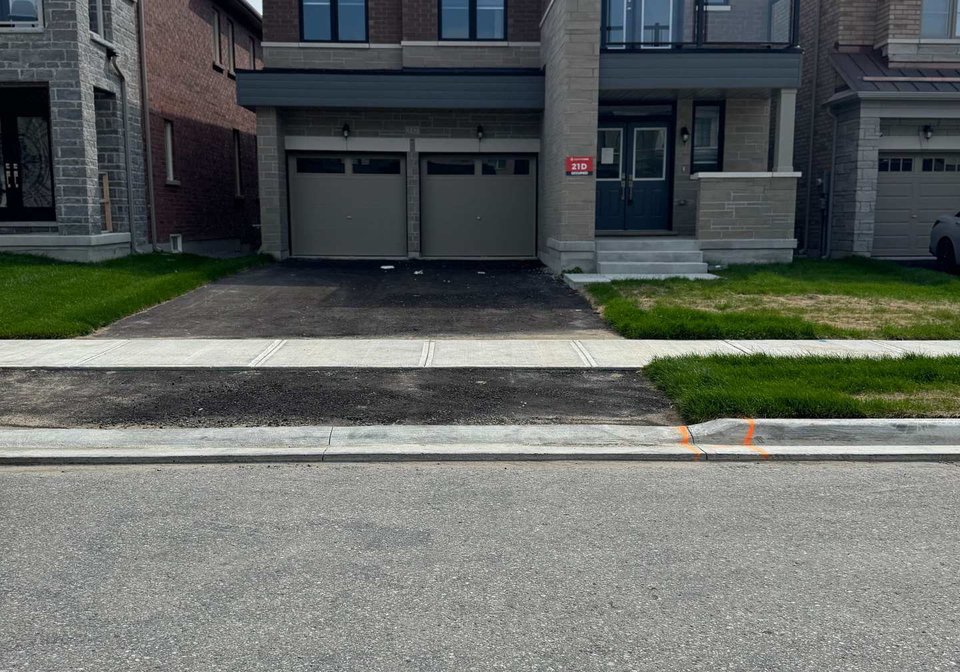 132-kenneth-rogers-crescent-east-gwillimbury-ontario-n12384849