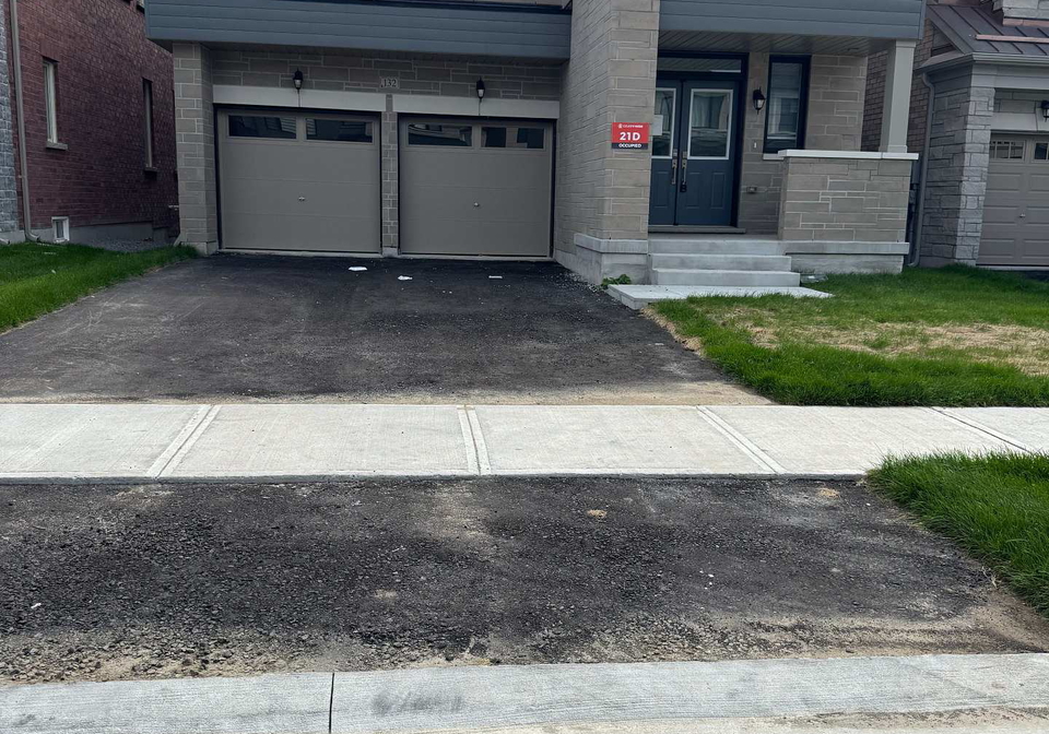 132-kenneth-rogers-crescent-east-gwillimbury-ontario-n12384849