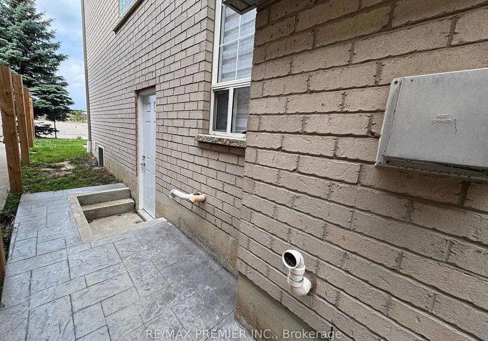 106-bologna-road-vaughan-ontario-n12384971
