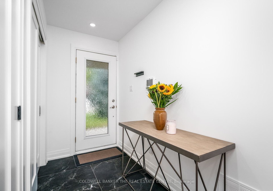 272-avenue-road-newmarket-ontario-n12385186