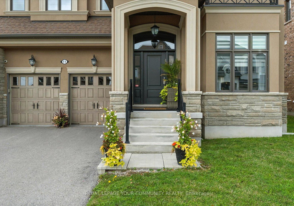 11-cairns-gate-king-ontario-n12385206
