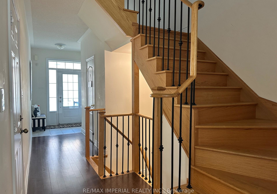 43-mazarine-lane-richmond-hill-ontario-n12385854