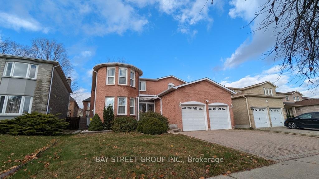 42-pickett-crescent-richmond-hill-ontario-n12386327
