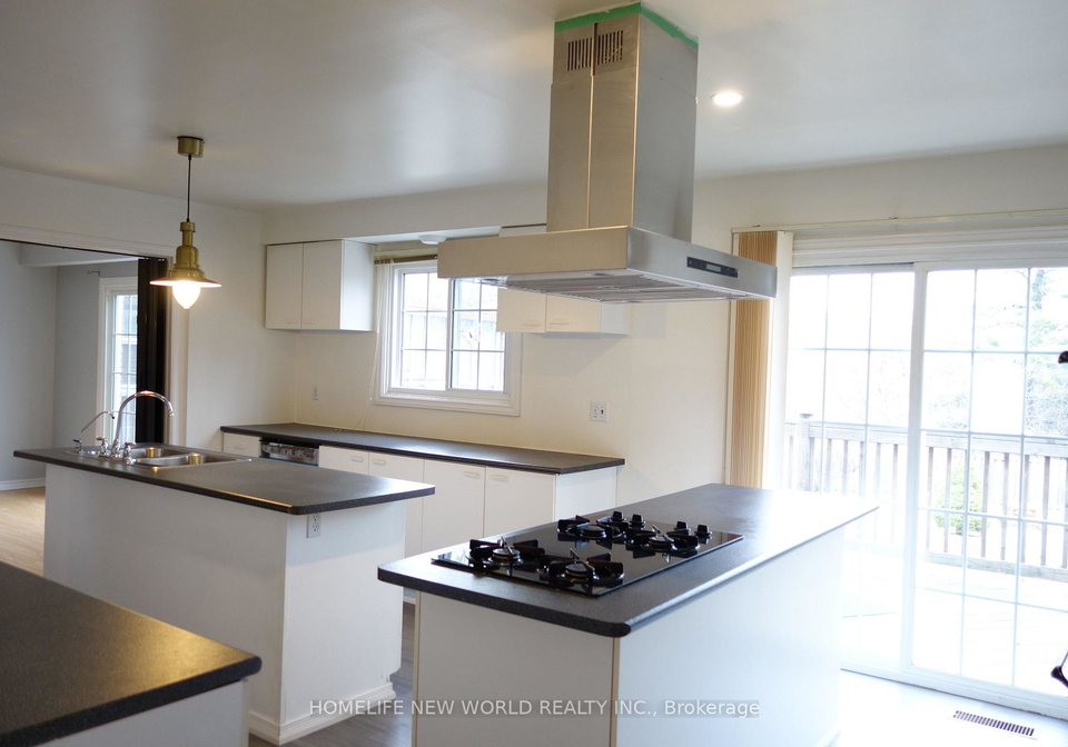 11951-yonge-street-richmond-hill-ontario-n12387614