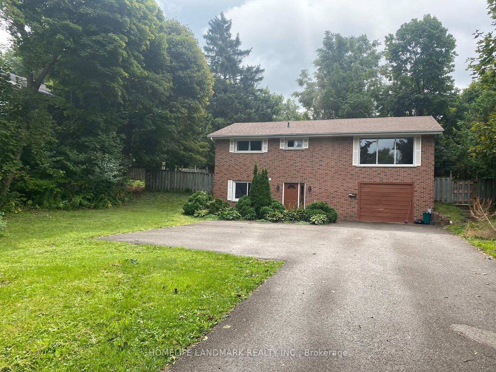 1052-elgin-street-newmarket-ontario-n12387636