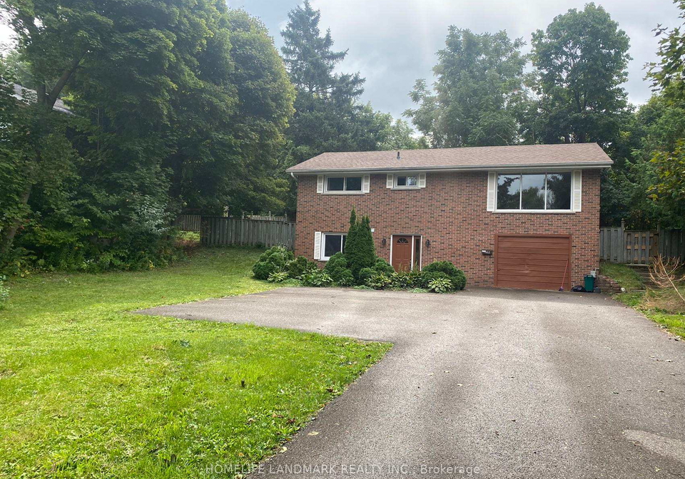 1052-elgin-street-newmarket-ontario-n12387636