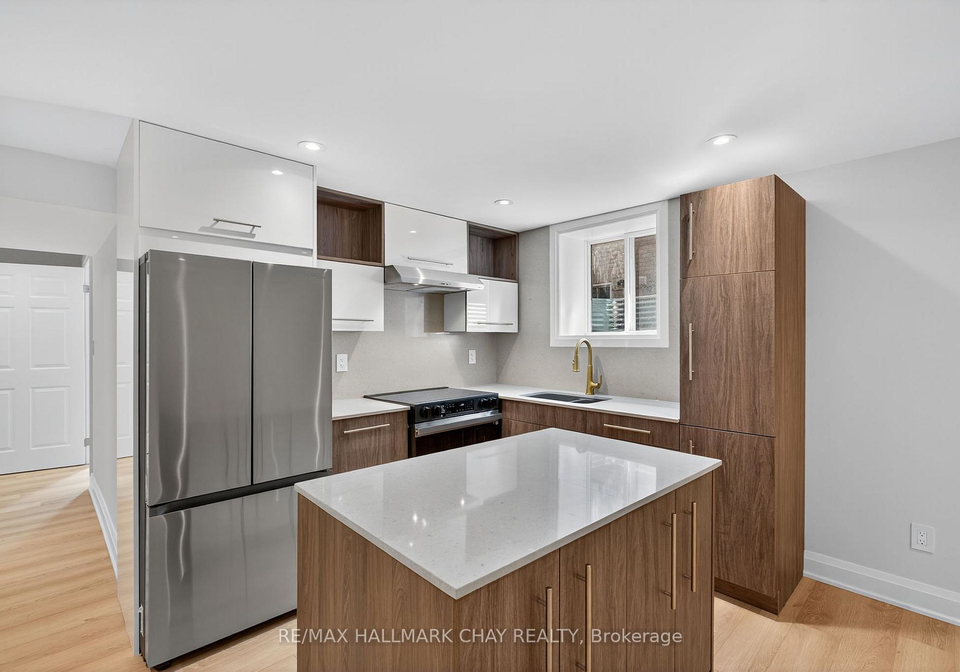 110-glendower-crescent-georgina-ontario-n12388032