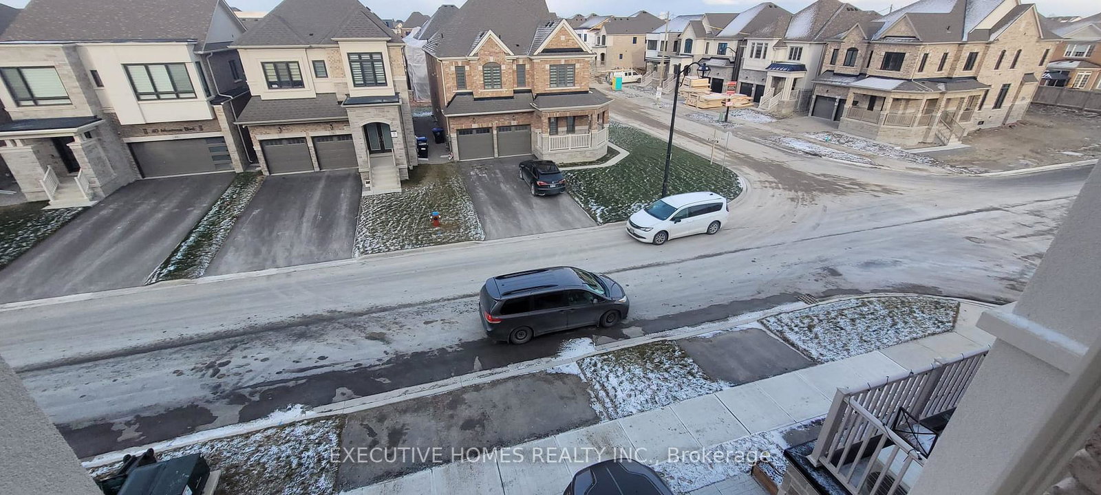 39-montrose-boulevard-bradford-west-gwillimbury-ontario-n12388232