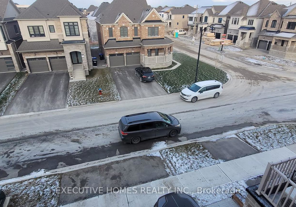 39-montrose-boulevard-bradford-west-gwillimbury-ontario-n12388232
