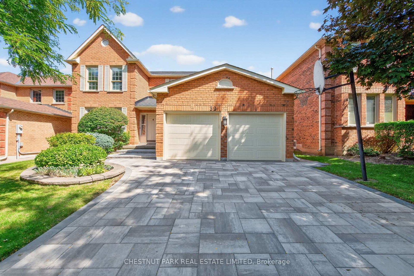 39-newport-square-vaughan-ontario-n12388289