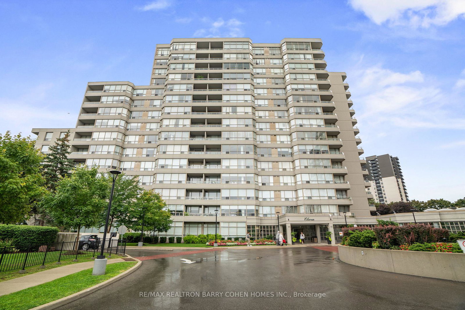11-townsgate-drive-vaughan-ontario-n12388396