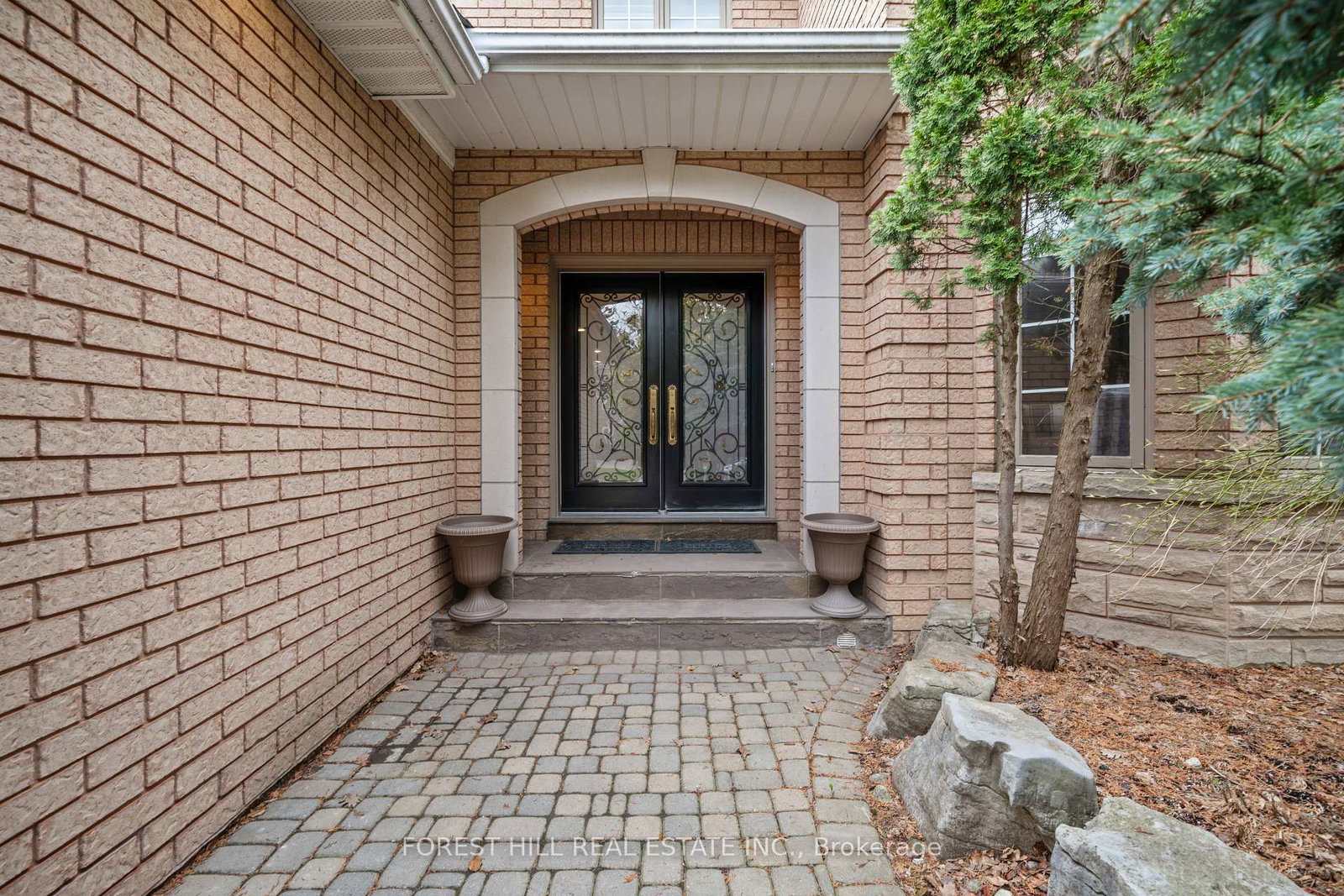 55-direzze-court-richmond-hill-ontario-n12389031