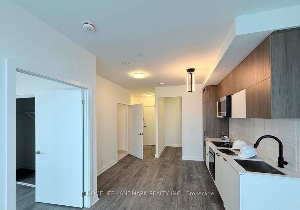 8888-yonge-street-richmond-hill-ontario-n12389169