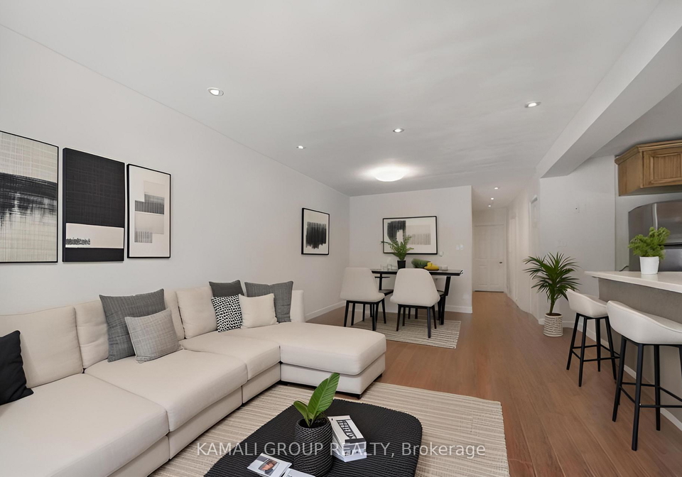 100-sheldon-avenue-newmarket-ontario-n12389489