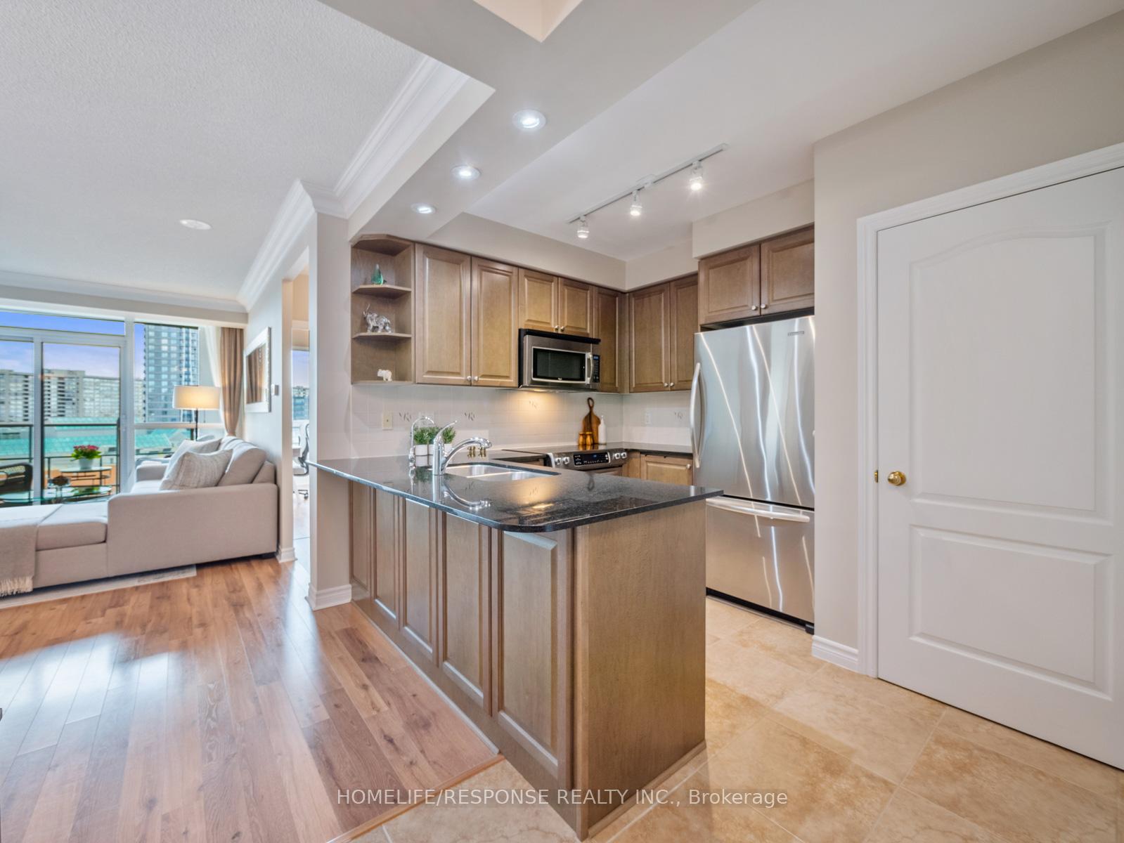 88-promenade-circle-vaughan-ontario-n12389565