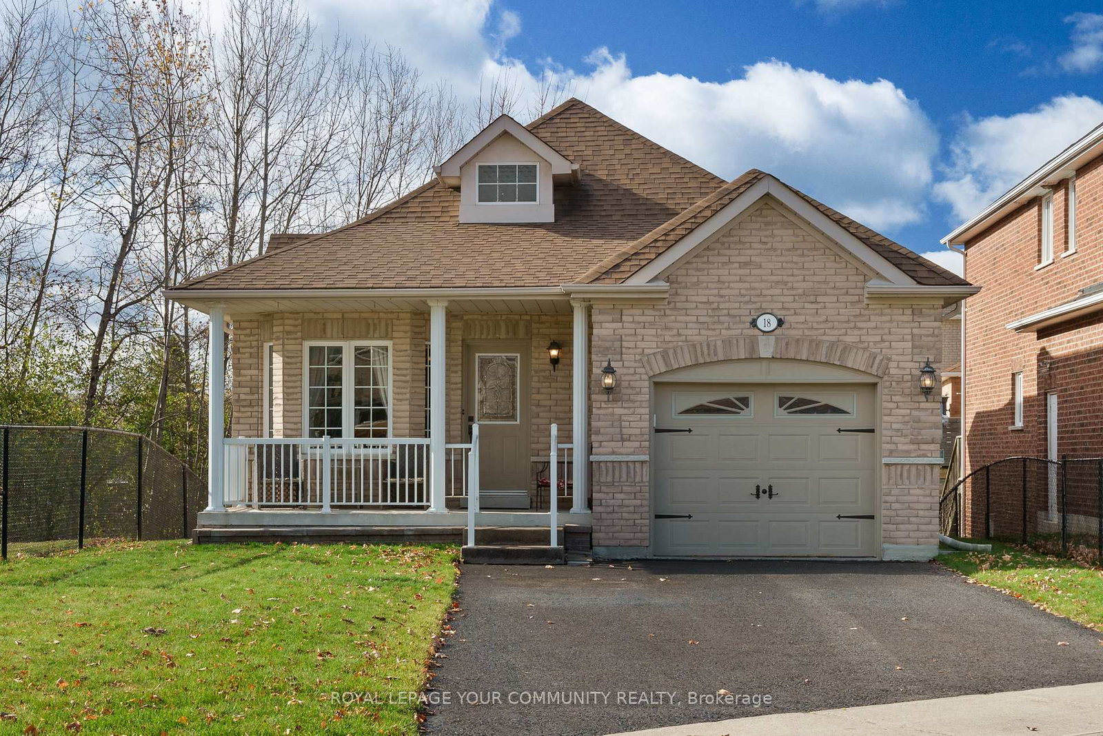 18-glendower-crescent-georgina-ontario-n12390908