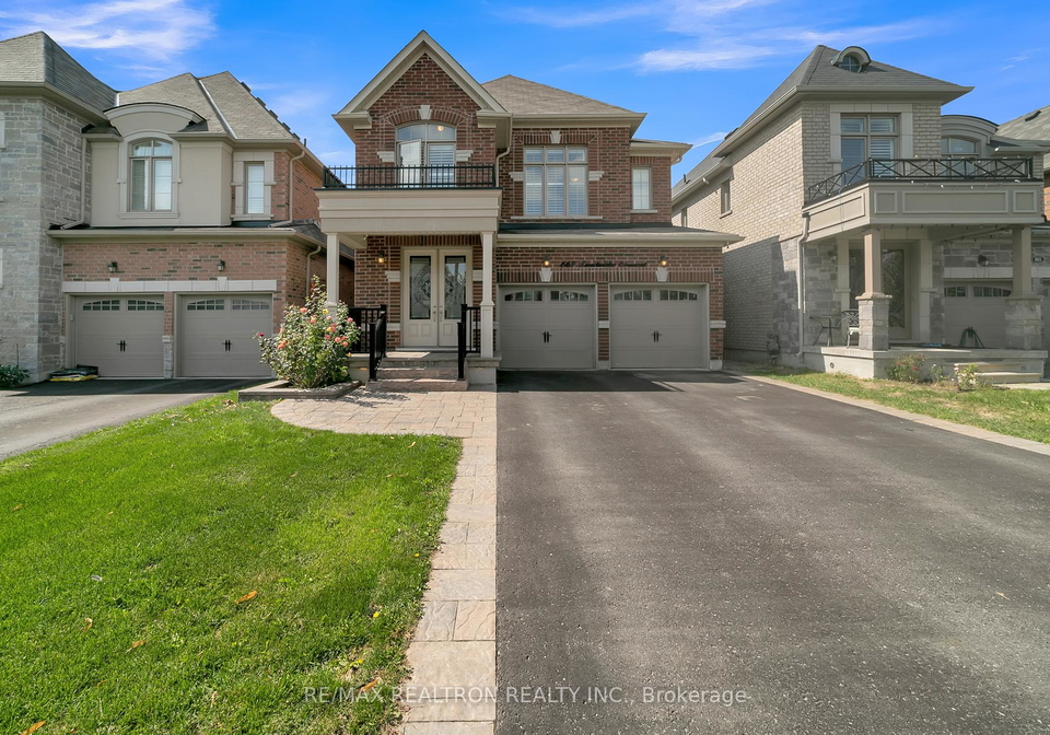 669-sweetwater-crescent-newmarket-ontario-n12391062