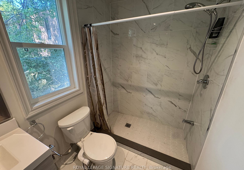 355-eagle-street-newmarket-ontario-n12391210