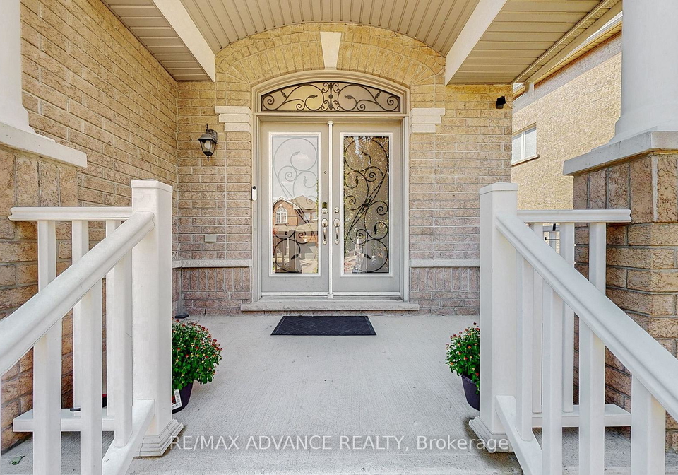 151-laramie-crescent-vaughan-ontario-n12391868