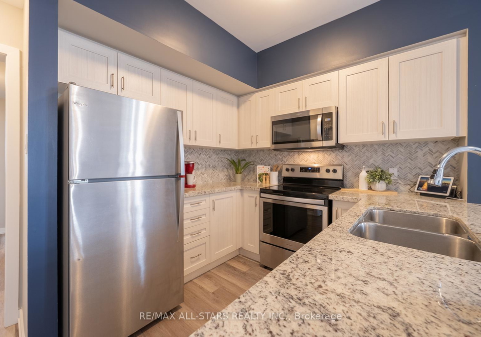 7-bellcastle-gate-whitchurch-stouffville-ontario-n12392748