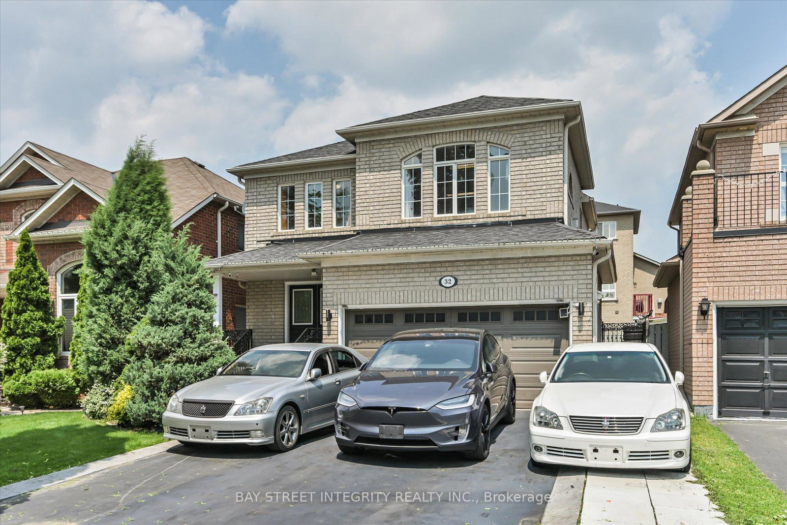 32-sail-crescent-vaughan-ontario-n12393233