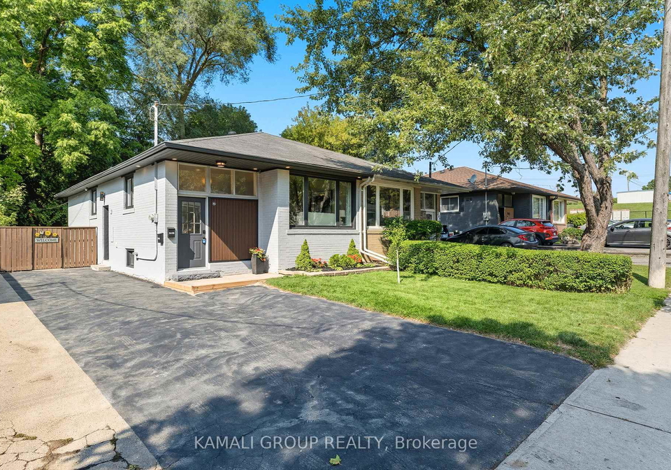 265-penn-avenue-newmarket-ontario-n12394189