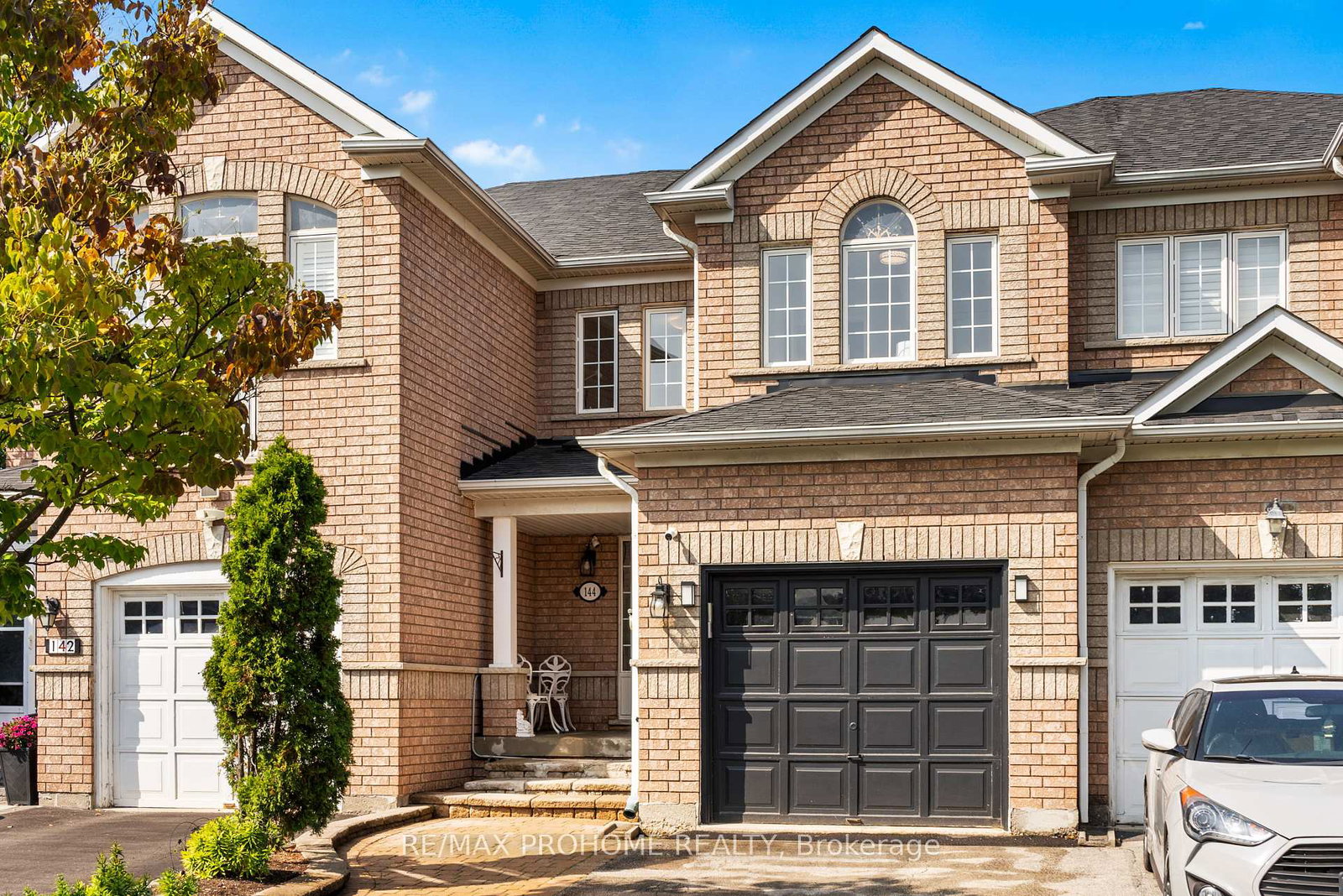 144-deepspring-crescent-vaughan-ontario-n12394391