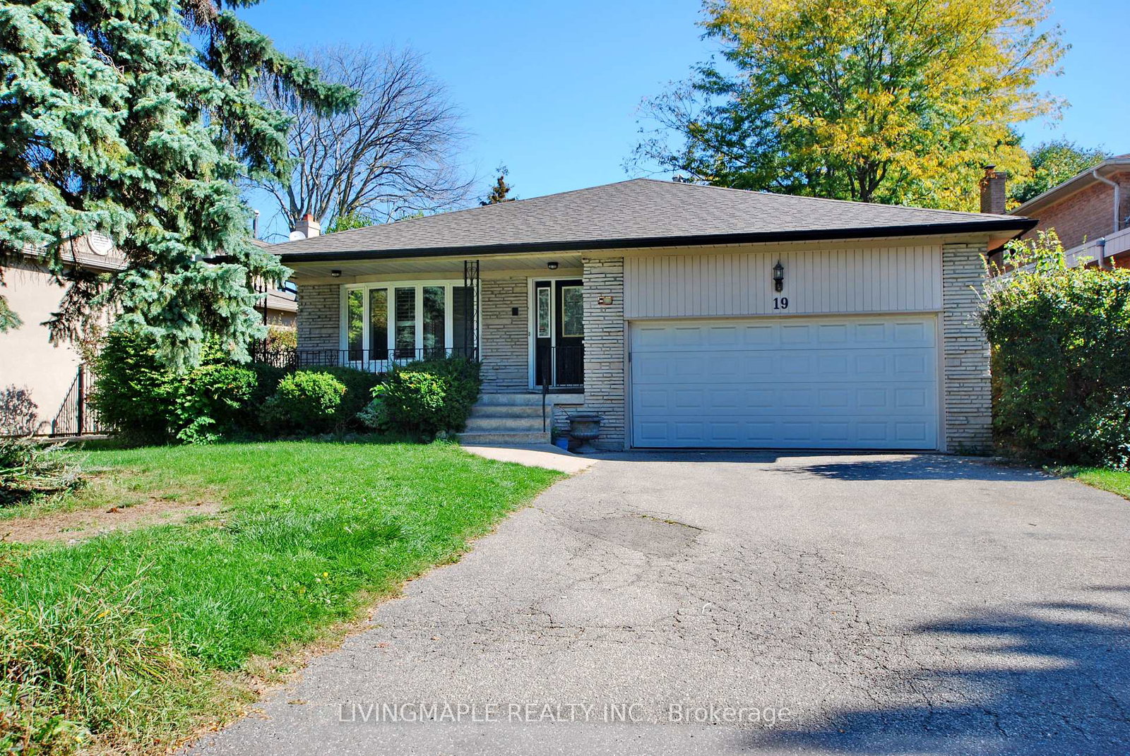 19-ladyslipper-court-markham-ontario-n12394396
