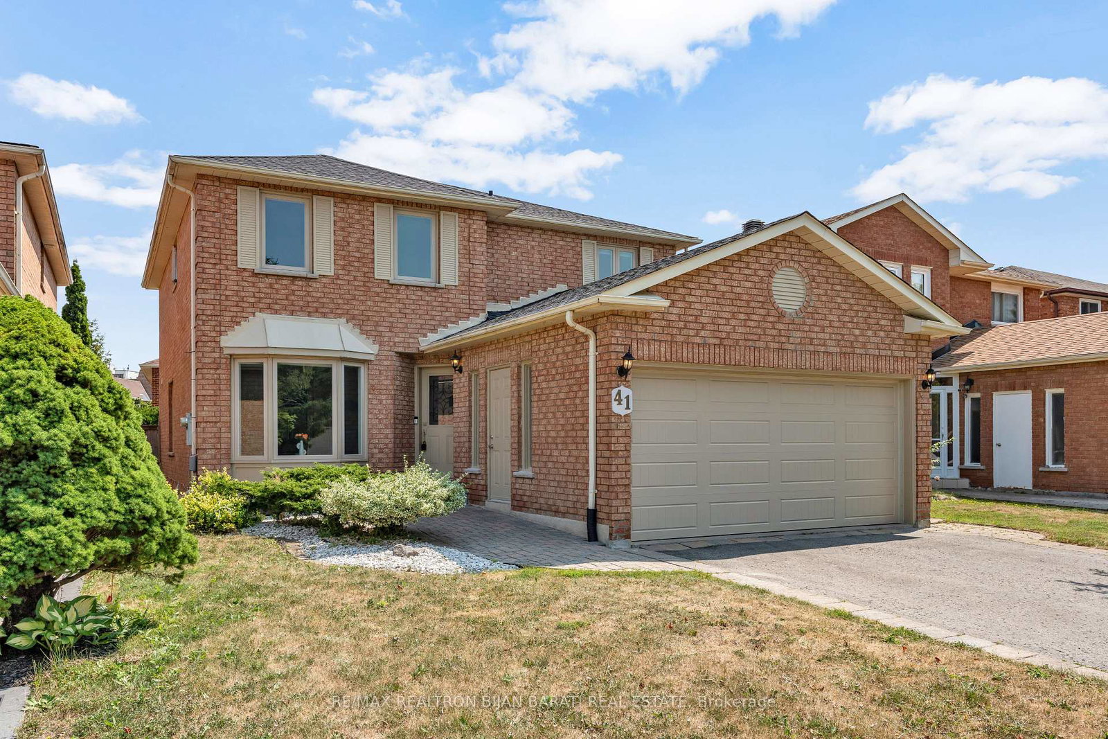 41-dunbarton-court-richmond-hill-ontario-n12395602