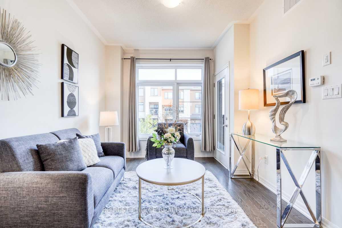 24-delano-way-newmarket-ontario-n12395699