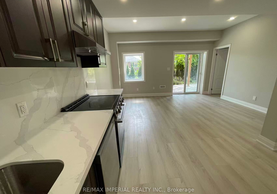 135-aikenhead-avenue-richmond-hill-ontario-n12395877