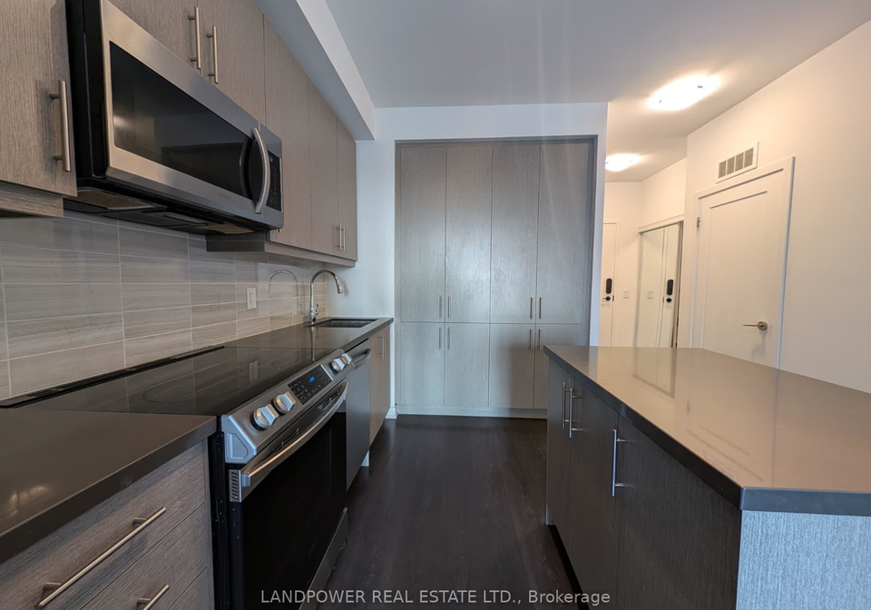 95-oneida-crescent-richmond-hill-ontario-n12395937