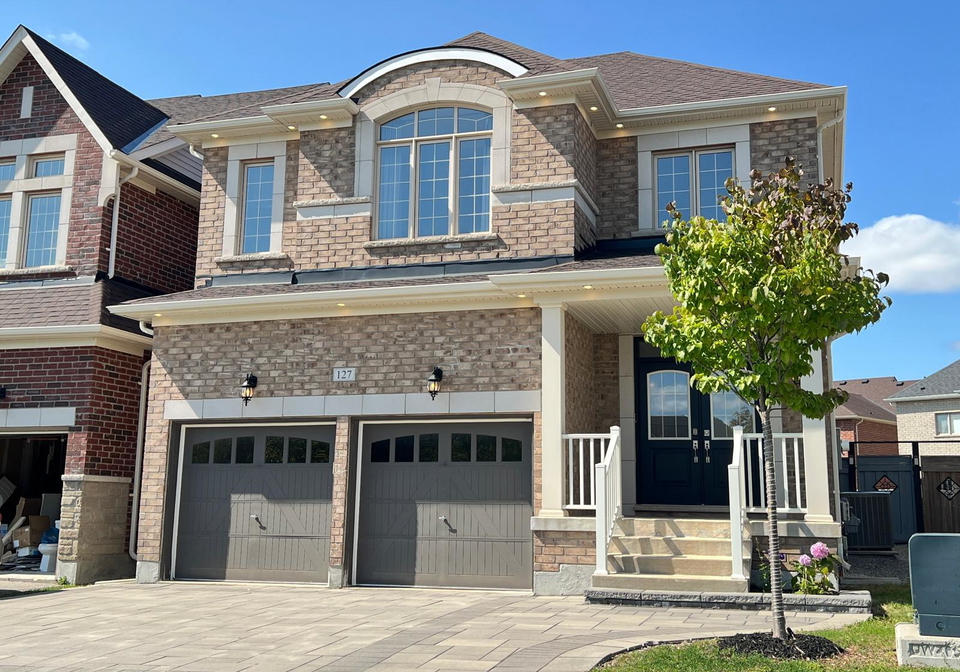 127-warren-mcbride-crescent-aurora-ontario-n12396140
