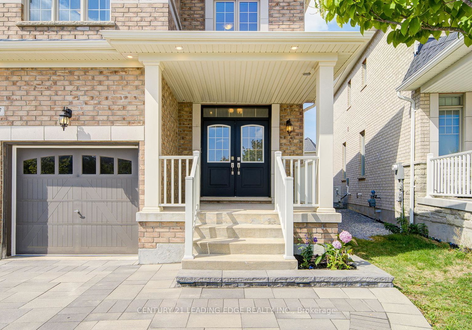 127-warren-mcbride-crescent-aurora-ontario-n12396140