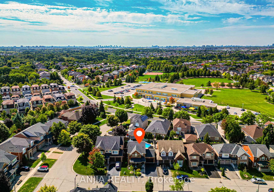 19-redpoll-avenue-markham-ontario-n12397004