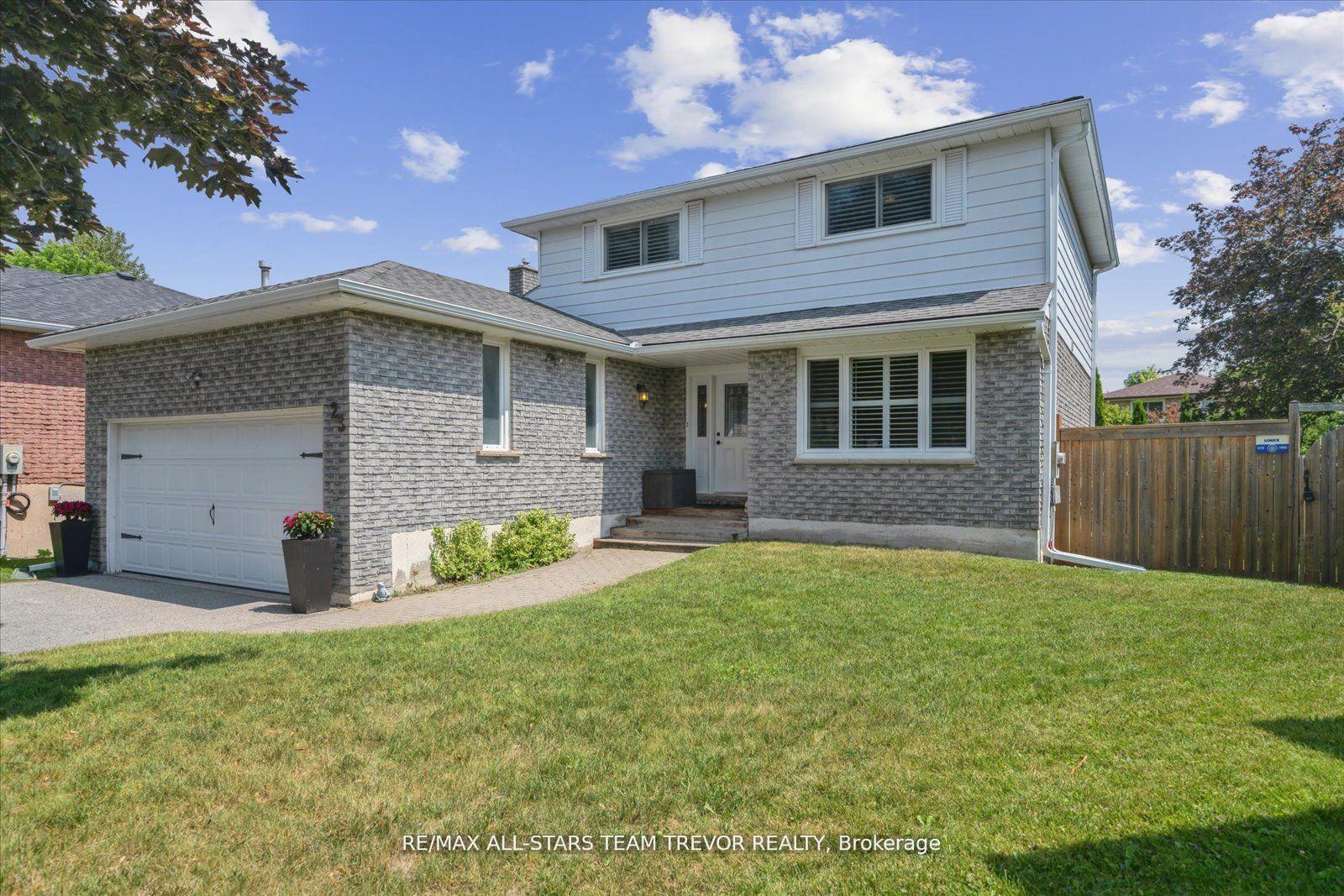 23-panama-court-georgina-ontario-n12397627